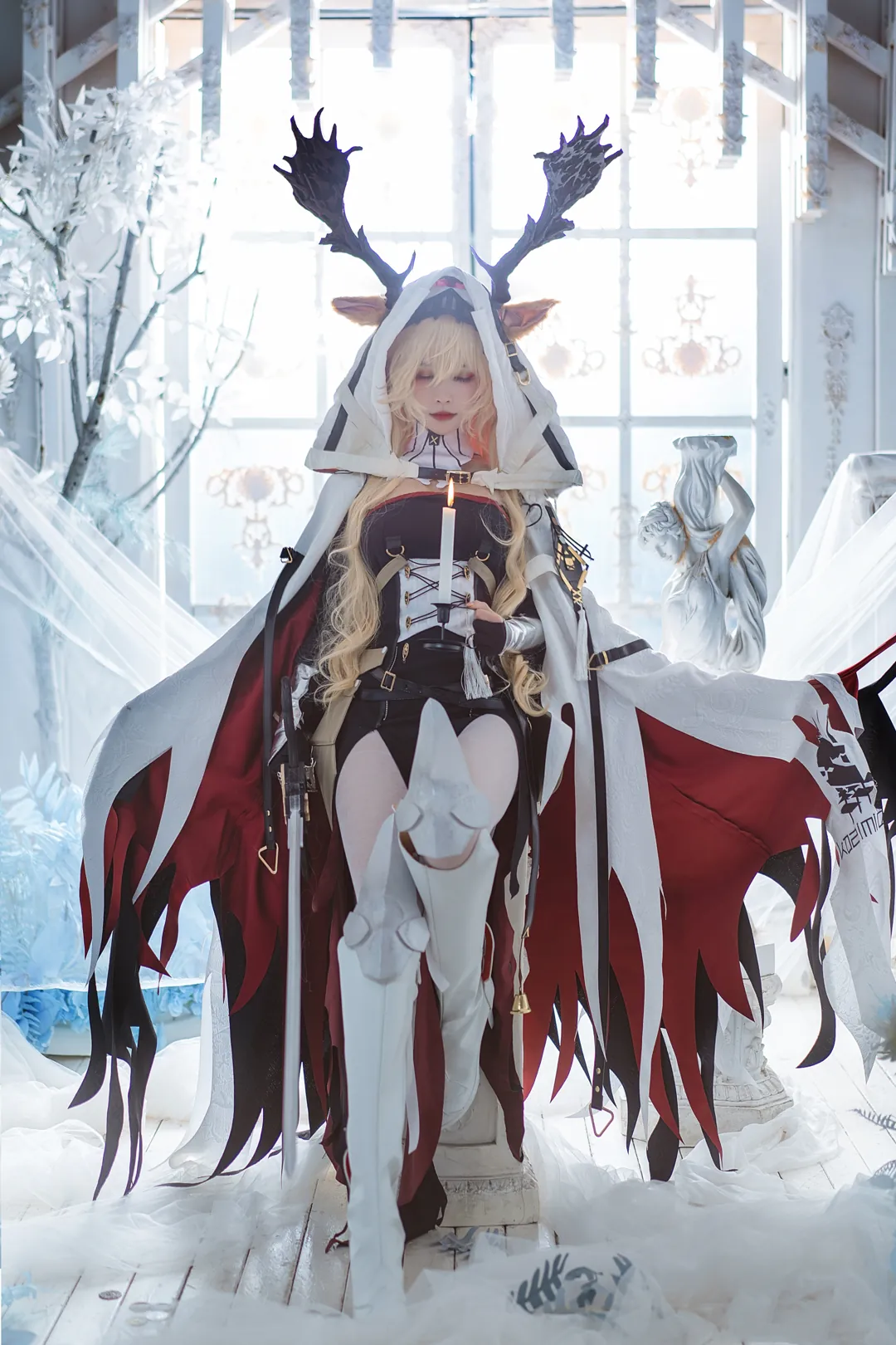 超级小禾儿 烛骑士 薇薇安娜明日方舟 [12P - 123MB] - 精美图片（第3张） - 超级小禾儿