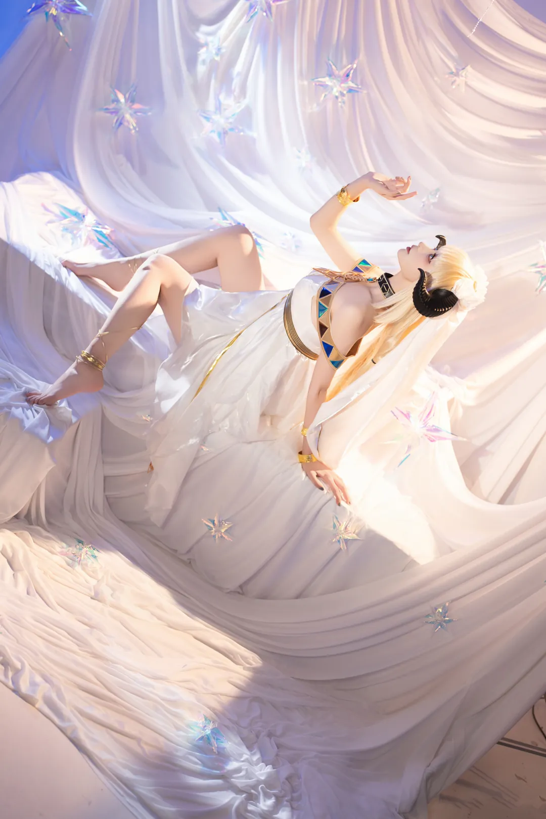 几何尼亚poiii - 夜莺 流辉 (明日方舟) [12P - 124MB] - 精美图片（第3张） - 明日方舟