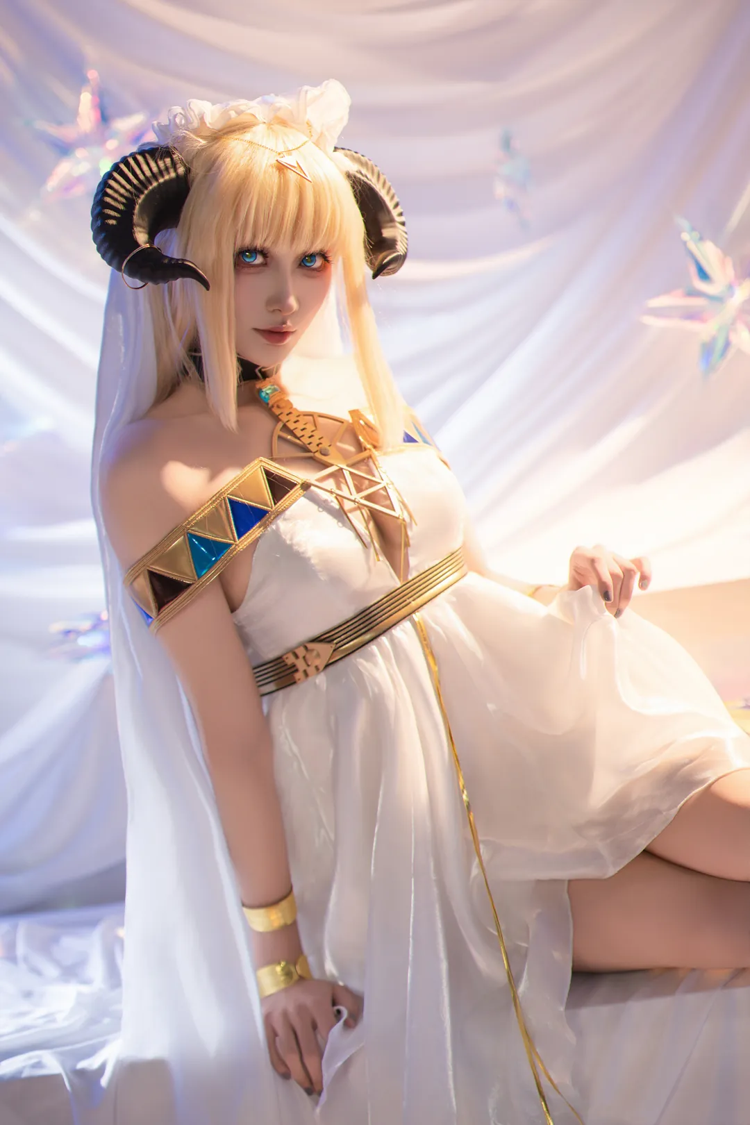 几何尼亚poiii - 夜莺 流辉 (明日方舟) [12P - 124MB] - 高清图片（第10张） - 明日方舟