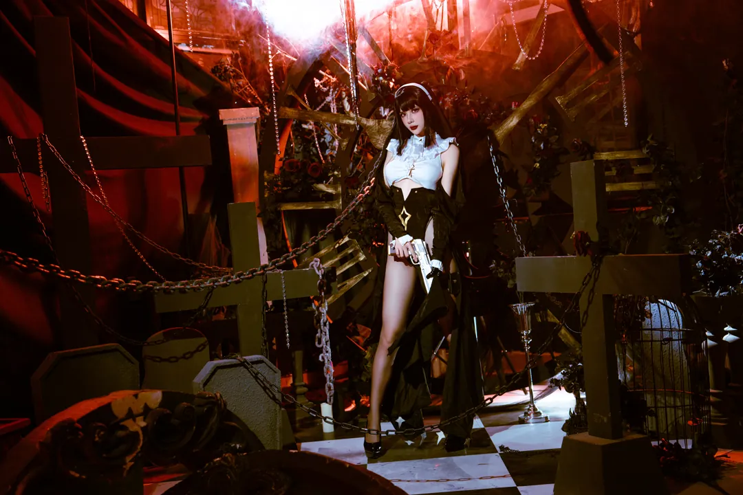 FiHANNA - 万圣节战斗修女 [35P - 1141MB]