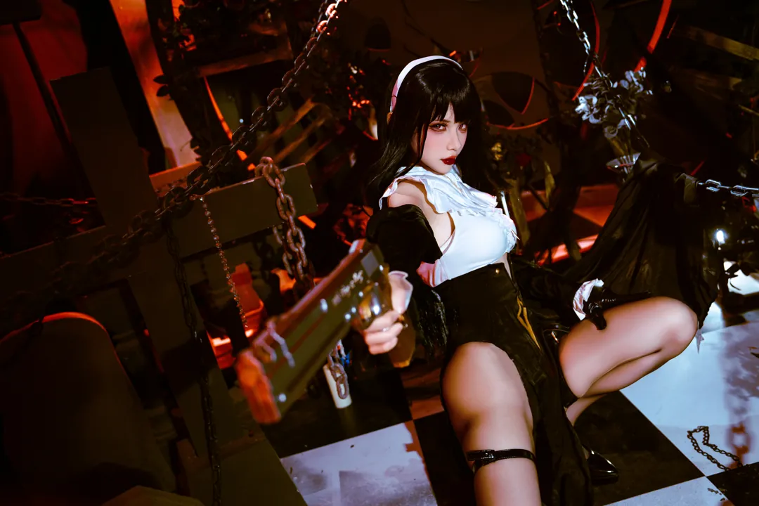 FiHANNA - 万圣节战斗修女 [35P - 1141MB] - 高清图片（第14张）