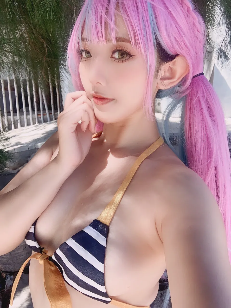 [Messie Huang] [34P - 61.57MB] Vtuber - 湊阿库娅 比基尼 - 图片 23