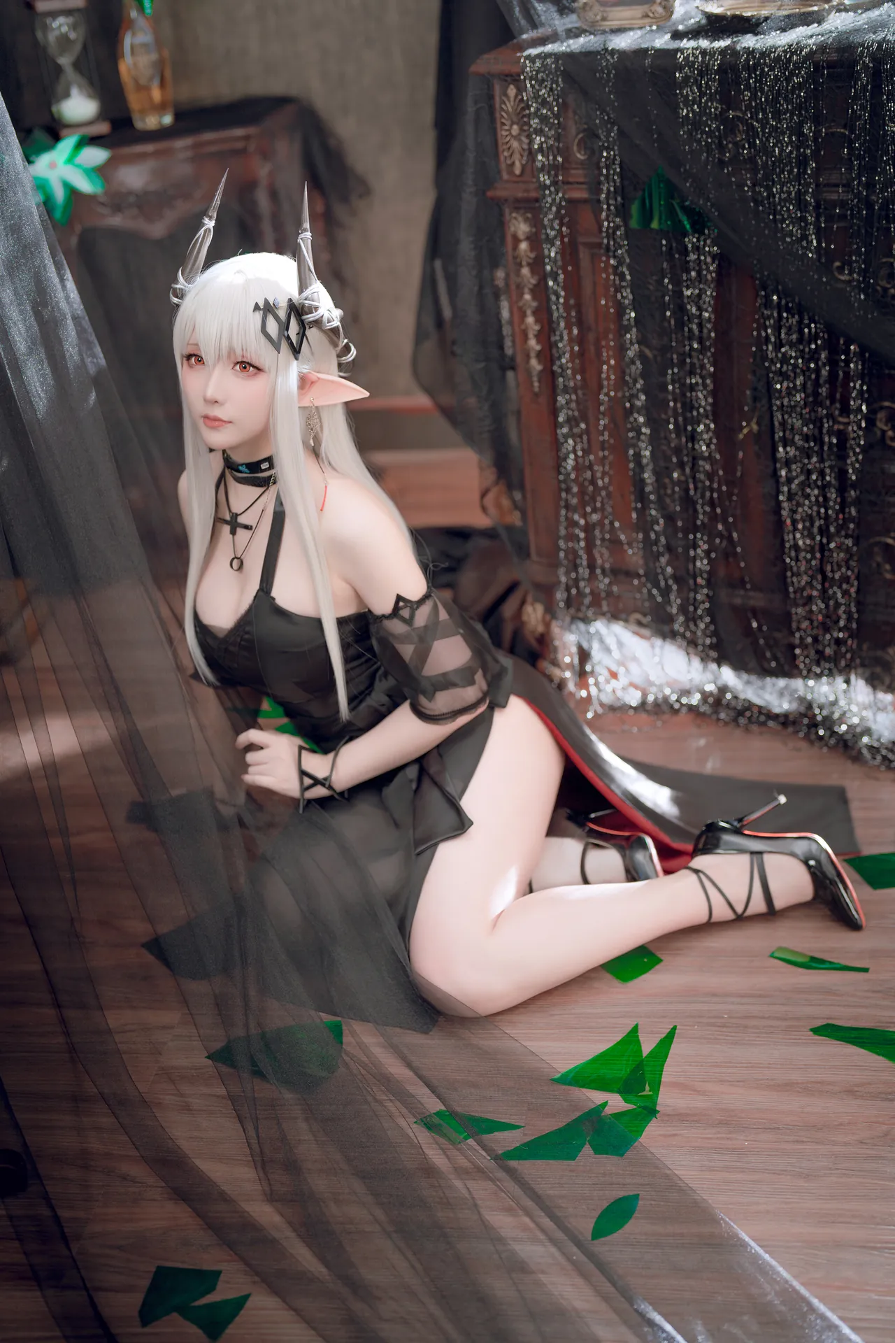 [星之迟迟] [349P - 2476.72MB] Cosplay - 明日方舟 心跳合集 - 图片 207