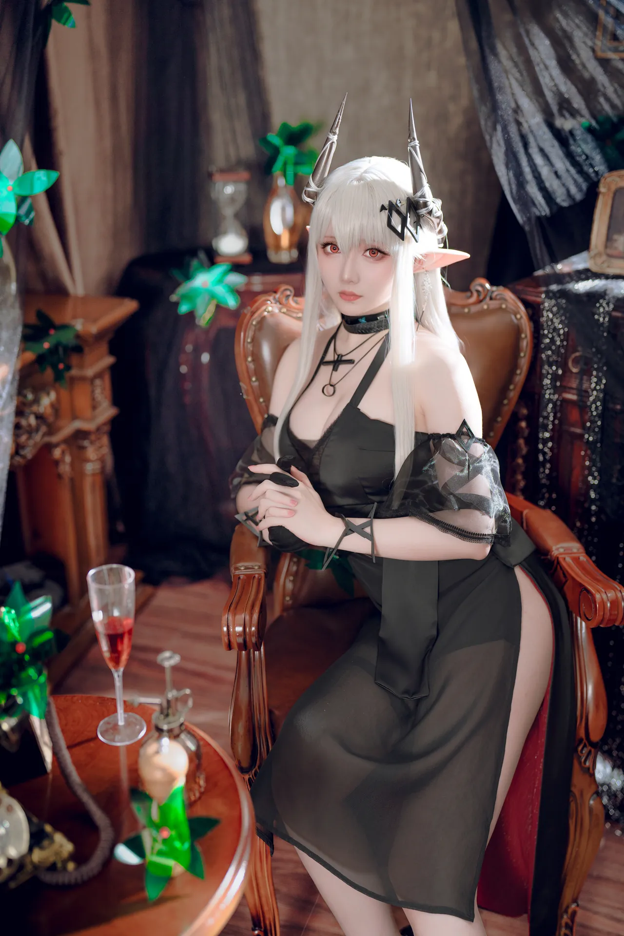 [星之迟迟] [349P - 2476.72MB] Cosplay - 明日方舟 心跳合集 - 图片 204