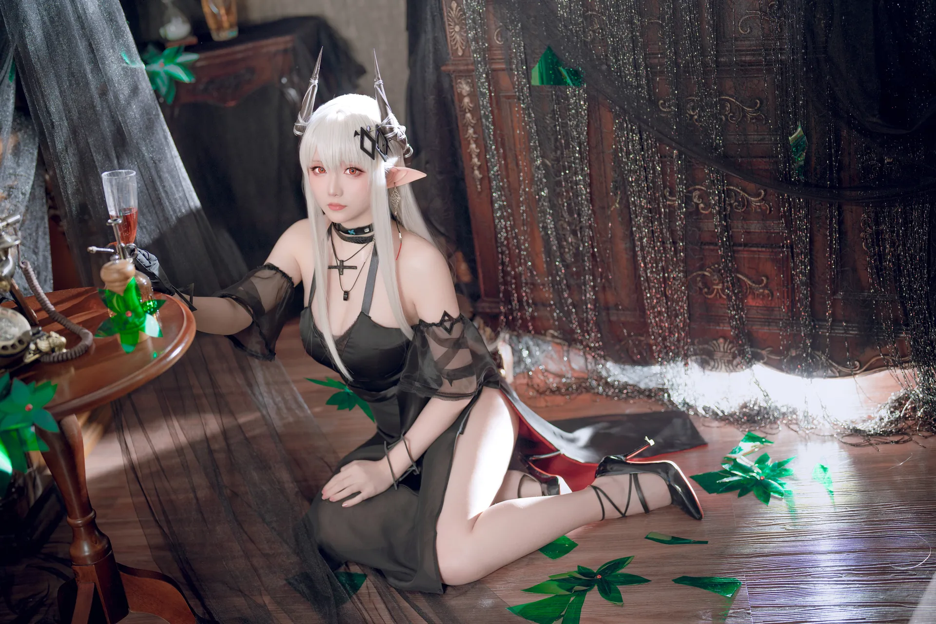 [星之迟迟] [349P - 2476.72MB] Cosplay - 明日方舟 心跳合集 - 图片 208