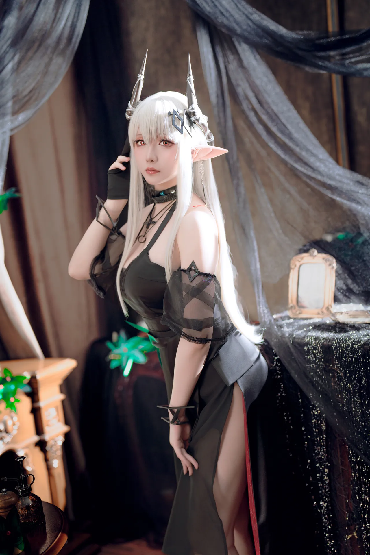 [星之迟迟] [349P - 2476.72MB] Cosplay - 明日方舟 心跳合集 - 图片 195