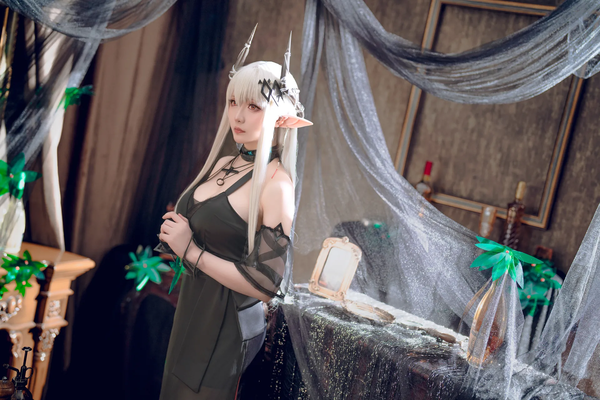 [星之迟迟] [349P - 2476.72MB] Cosplay - 明日方舟 心跳合集 - 图片 197