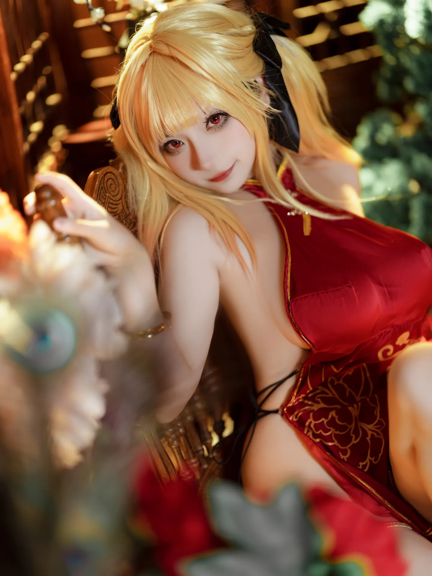 [是三不是世w] [54P - 3470.14MB] Cosplay - 佣兵金发旗袍-11