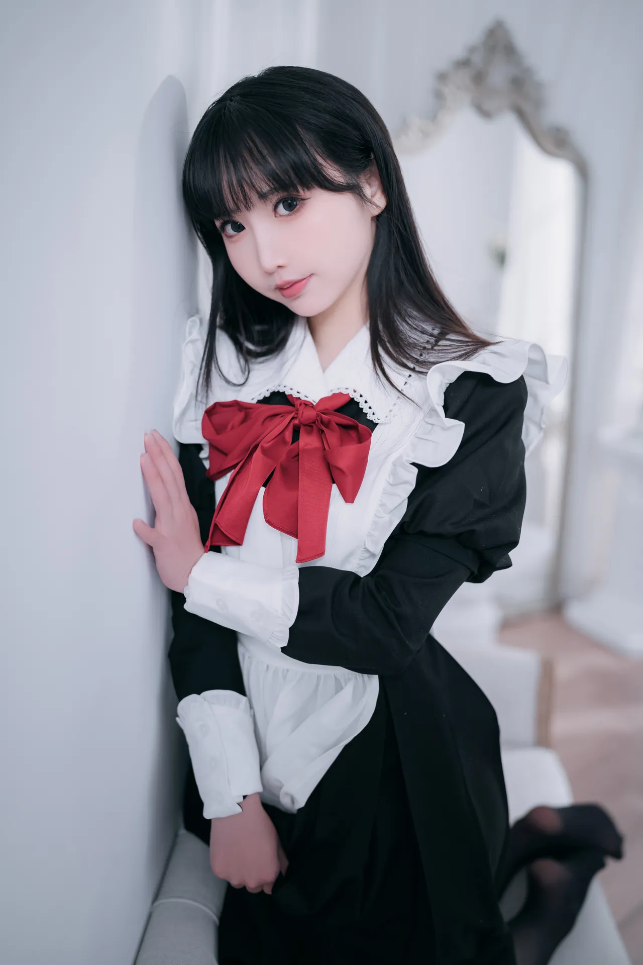 [面饼仙儿] [30P - 232.86MB] 写真 - 红高跟女仆 - 图片 19