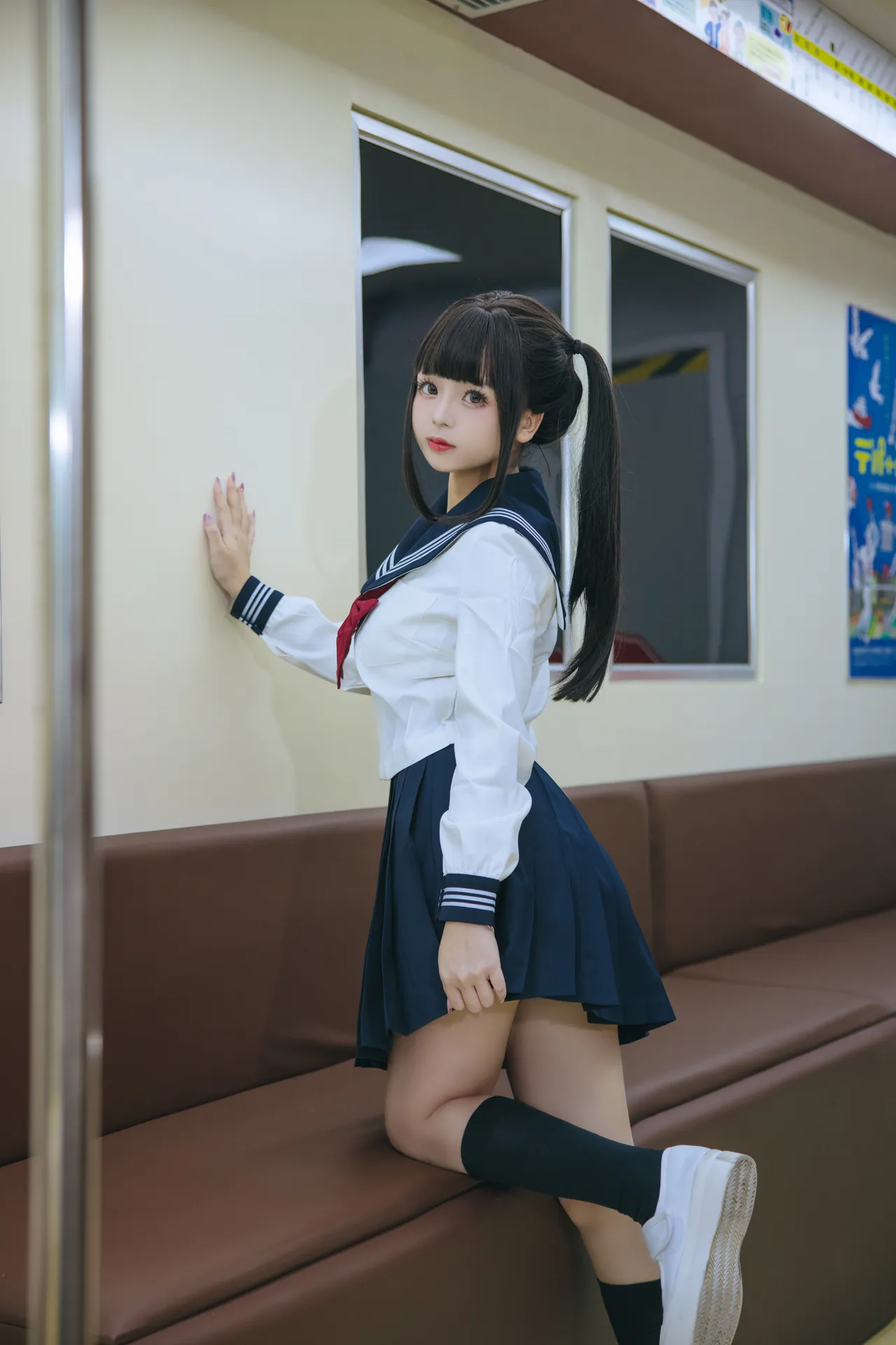 [日奈娇] [140P - 2248.35MB] 写真 - 列车Jk