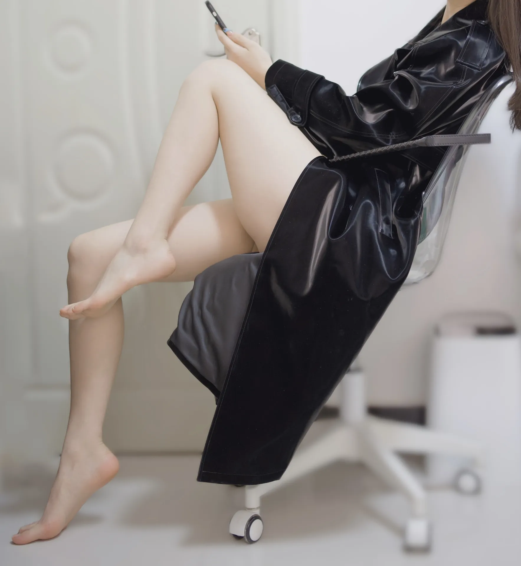 [禅院熏] [59P - 301.92MB] 写真 -风衣