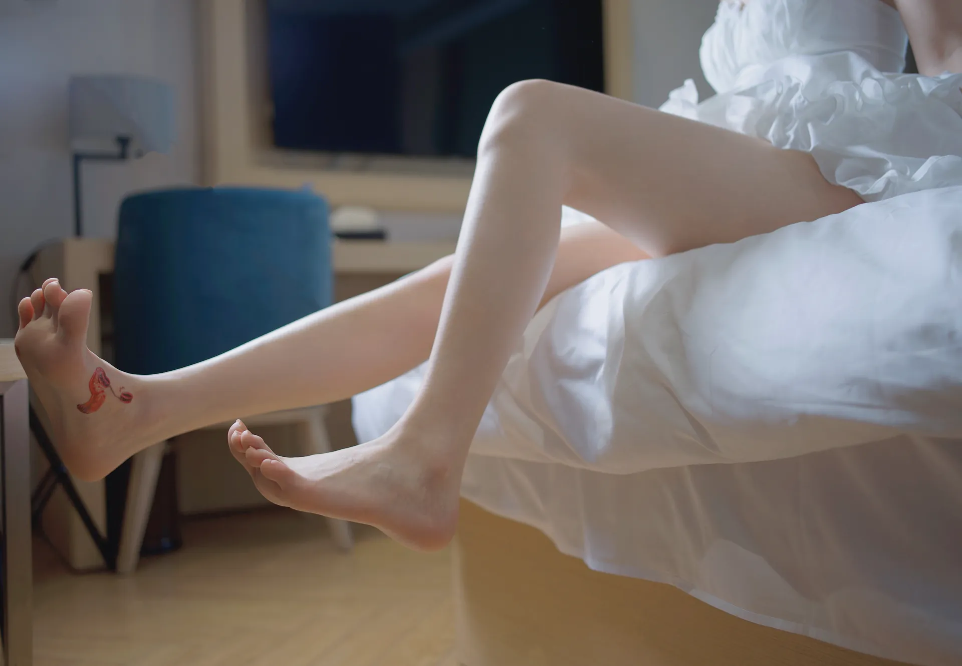 [禅院熏] [24P - 199.45MB] 写真 - 触手-6