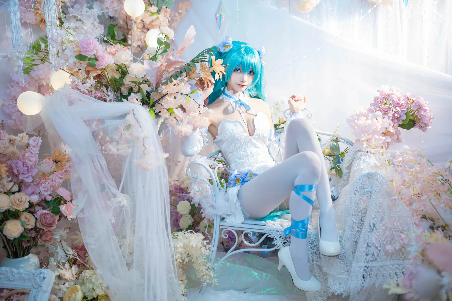 [艾西Aiwest] [42P - 125.5MB] VOCALOID - 初音未来 粉蝶花 - 图片 27