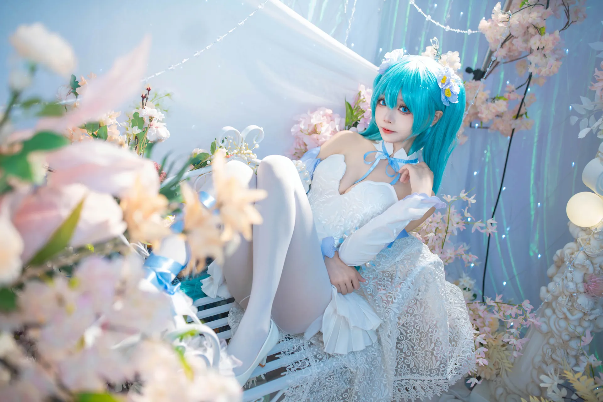 [艾西Aiwest] [42P - 125.5MB] VOCALOID - 初音未来 粉蝶花 - 图片 21