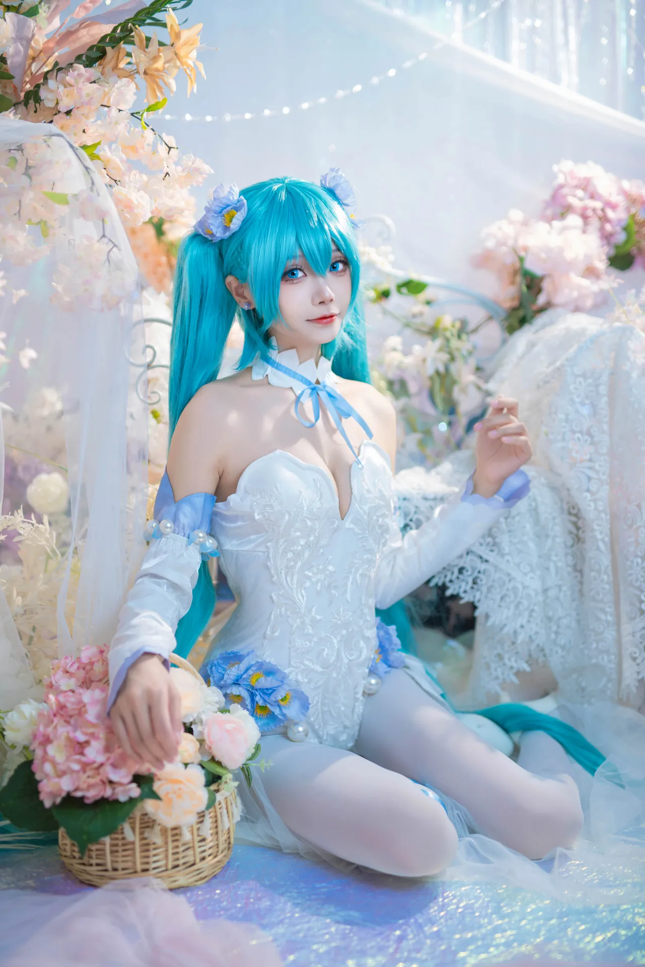 [艾西Aiwest] [42P - 125.5MB] VOCALOID - 初音未来 粉蝶花 - 图片 33