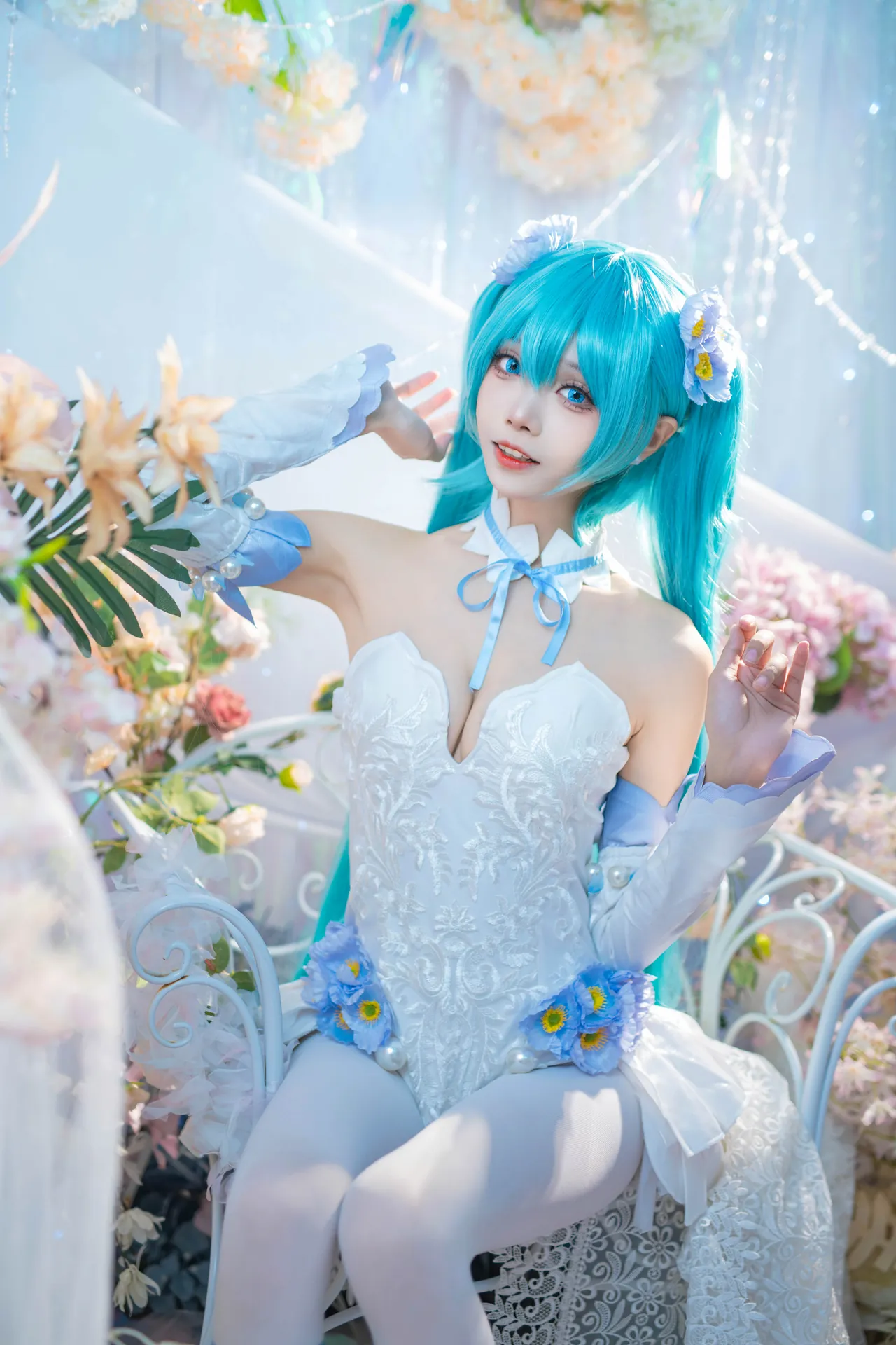 [艾西Aiwest] [42P - 125.5MB] VOCALOID - 初音未来 粉蝶花 - 图片 16