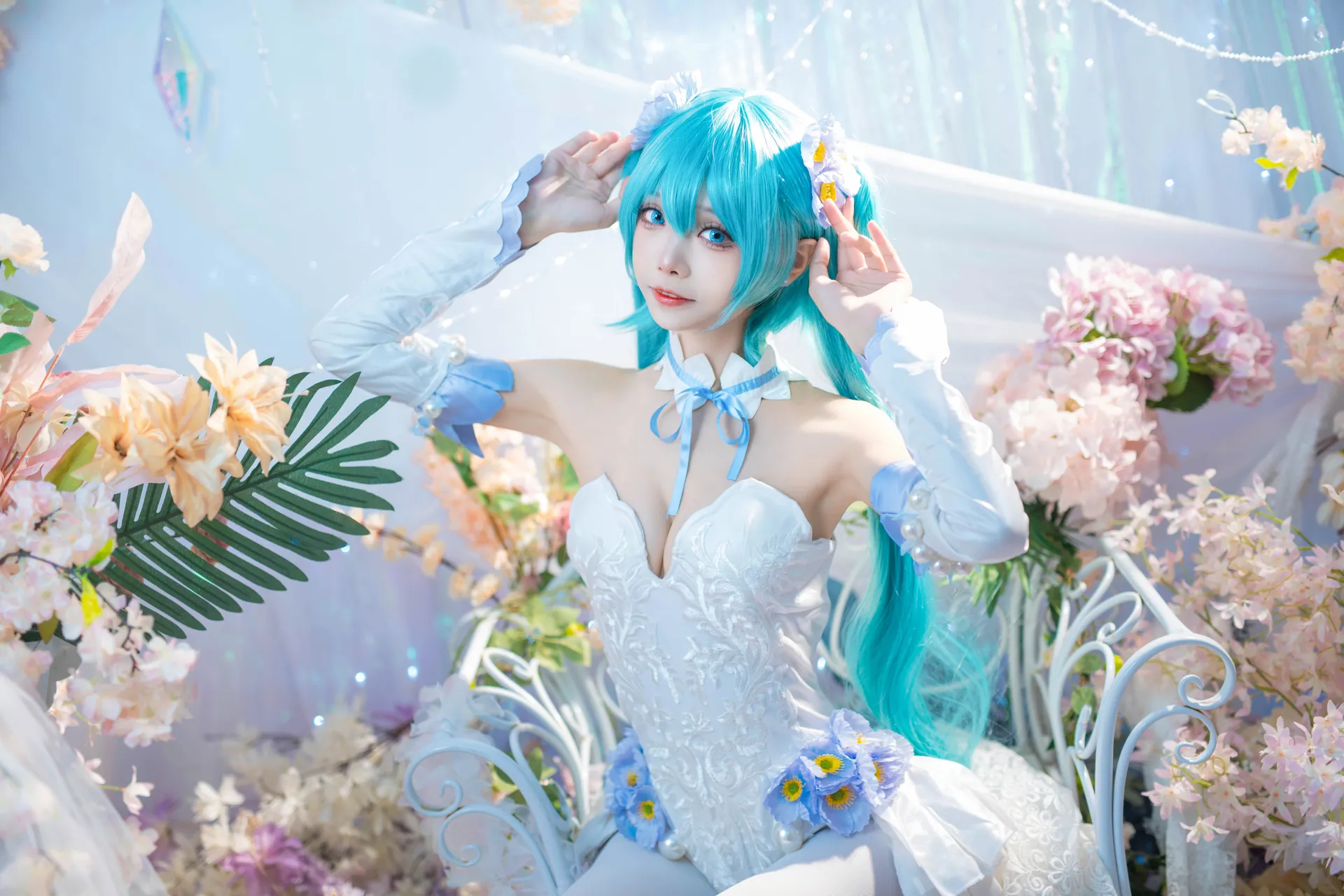 [艾西Aiwest] [42P - 125.5MB] VOCALOID - 初音未来 粉蝶花 - 图片 17