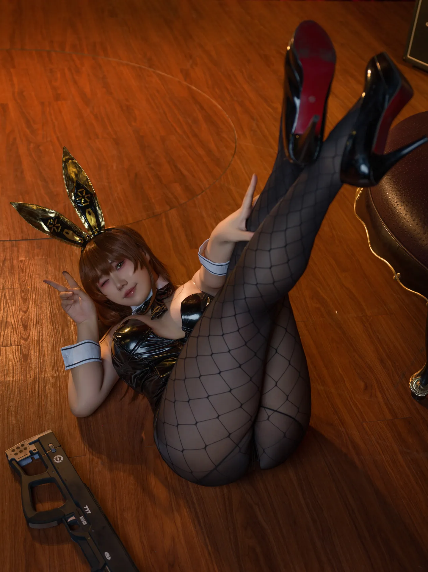 [麻花酱] [29P+1V - 331.17MB] Cosplay - 黑兔 - 图片 15