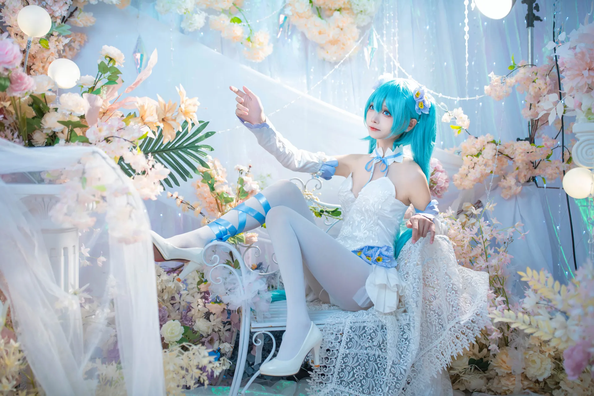 [艾西Aiwest] [42P - 125.5MB] VOCALOID - 初音未来 粉蝶花 - 图片 19
