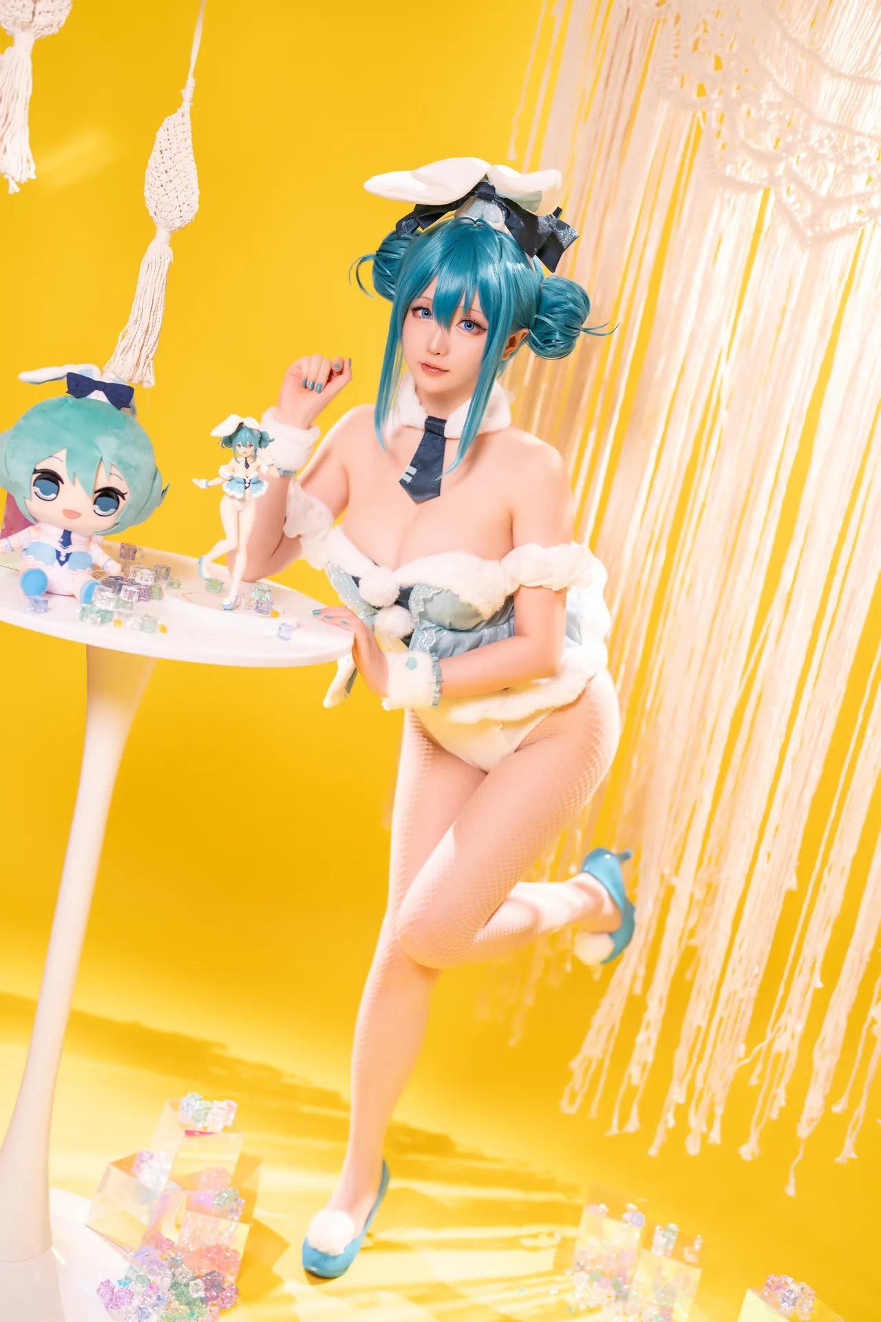 [星之迟迟] [77P+1V - 625.47MB] VOCALOID - 初音未来 白兔女郎-4