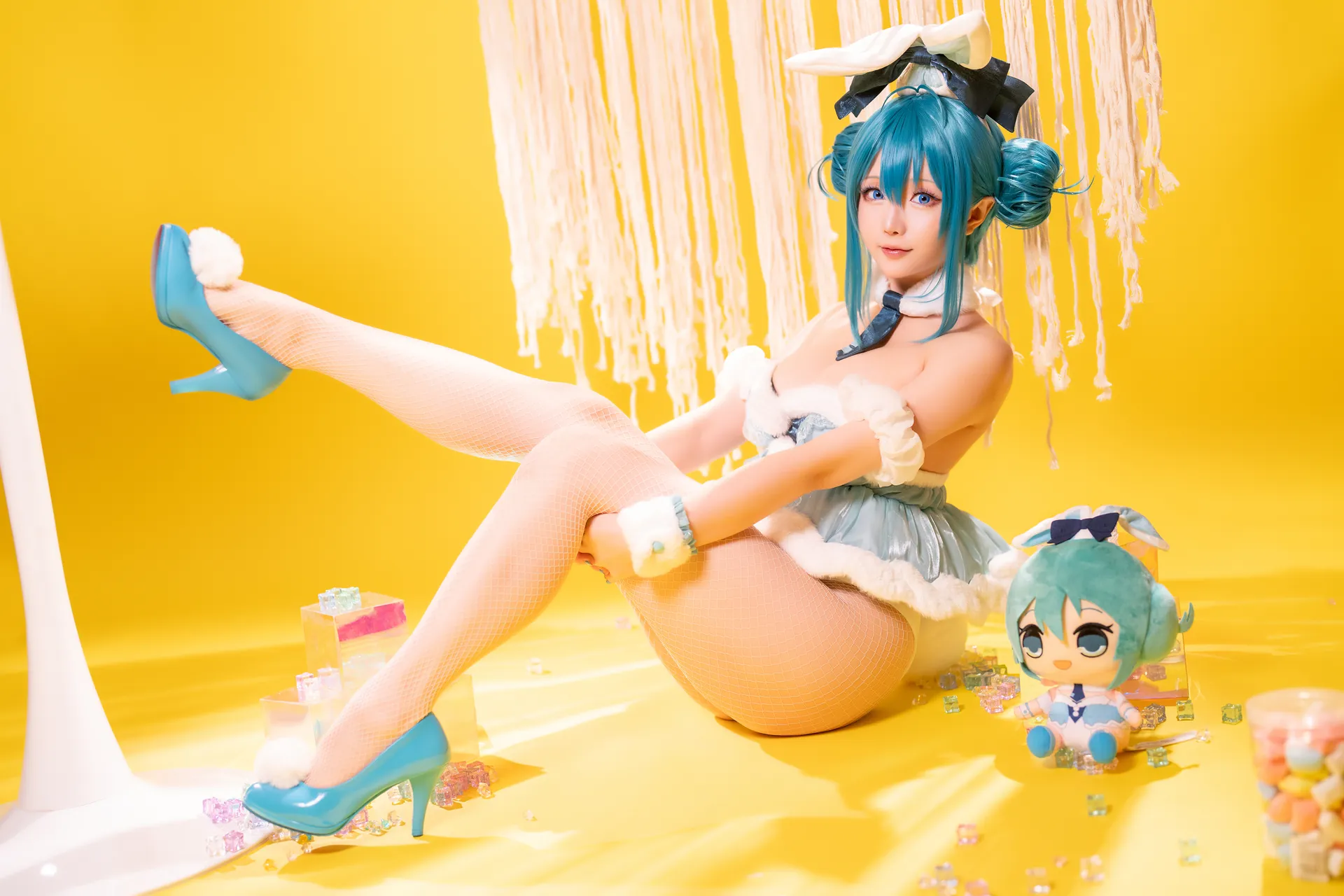[星之迟迟] [77P+1V - 625.47MB] VOCALOID - 初音未来 白兔女郎 - 图片 30