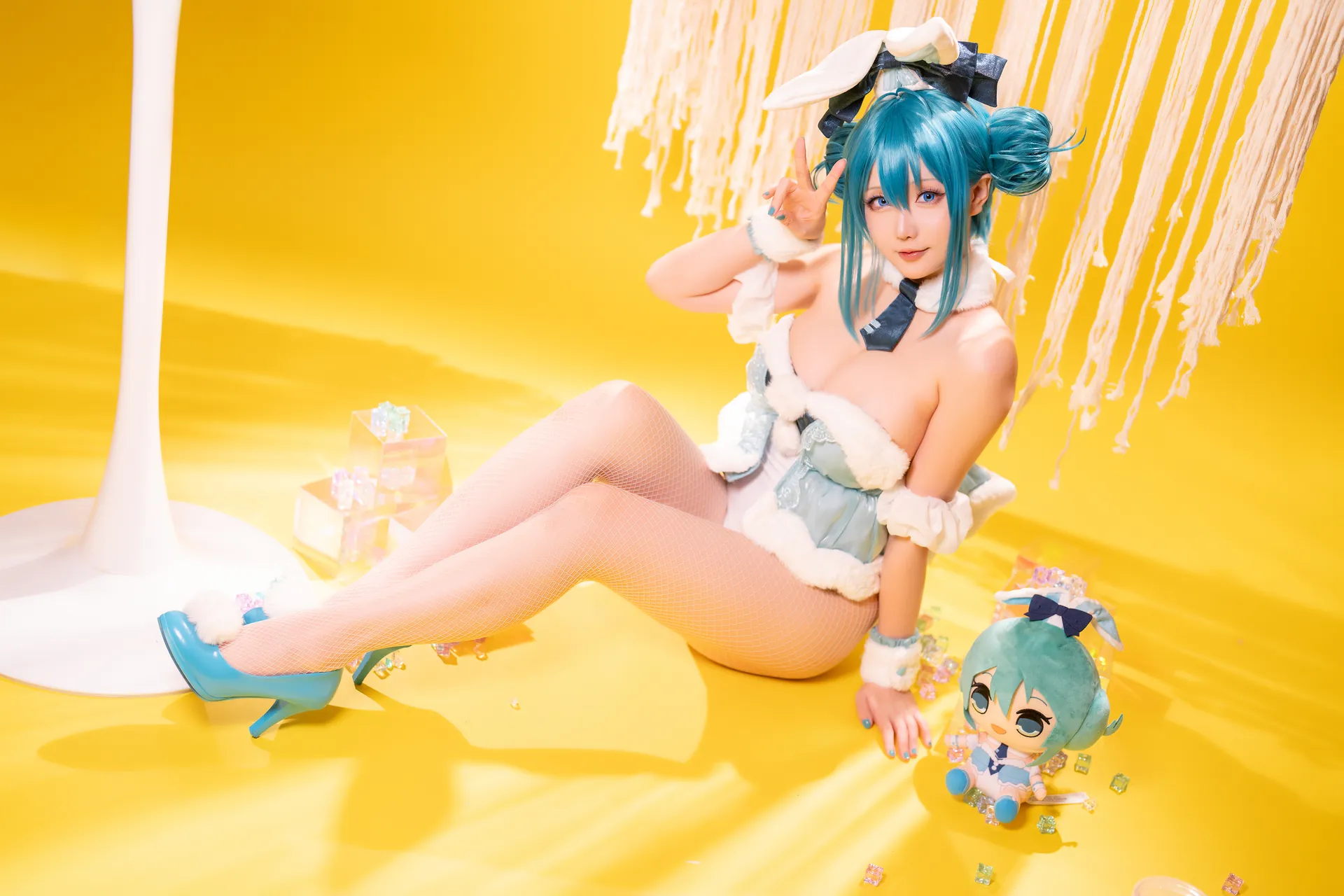 [星之迟迟] [77P+1V - 625.47MB] VOCALOID - 初音未来 白兔女郎 - 图片 29